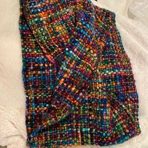 Circular multicolored scarf